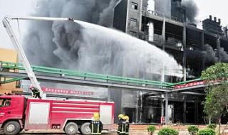 警方通报江西化工厂起火爆炸