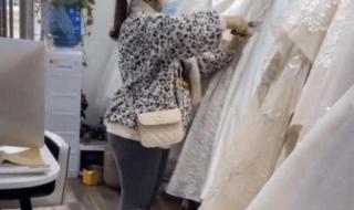 女子婚纱店怒剪上万元婚纱